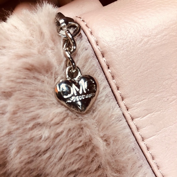 Faux Fur Travel Fitness Bag, L, New - Picture 3 of 3